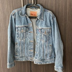 Levi’s denim jacket